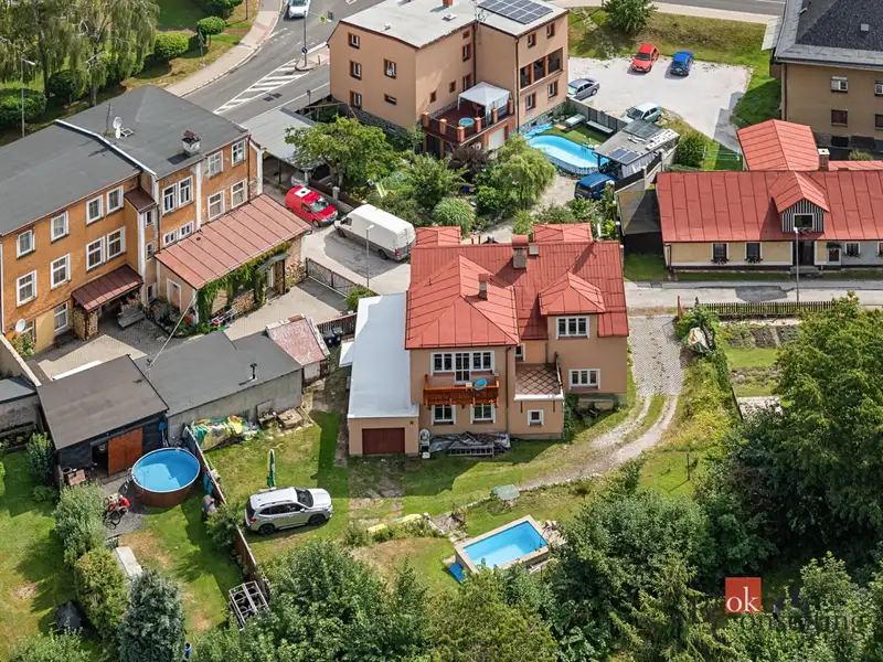Prodej rodinného domu 263 m², pozemek 363 m², Svoboda nad Úpou – náhled fotky 1