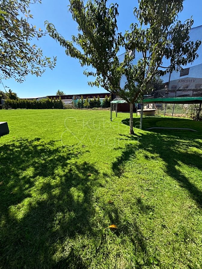 Prodej stavebního pozemku 838 m² – fotografie 3