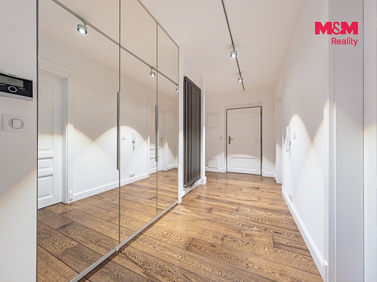 Квартира 5+kk на продаж, 189 м² (24 з 30)