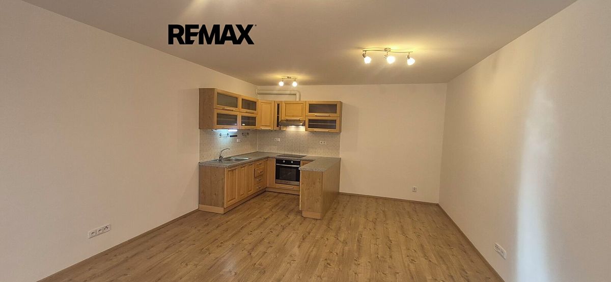 Pronájem bytu 2+kk 65 m²