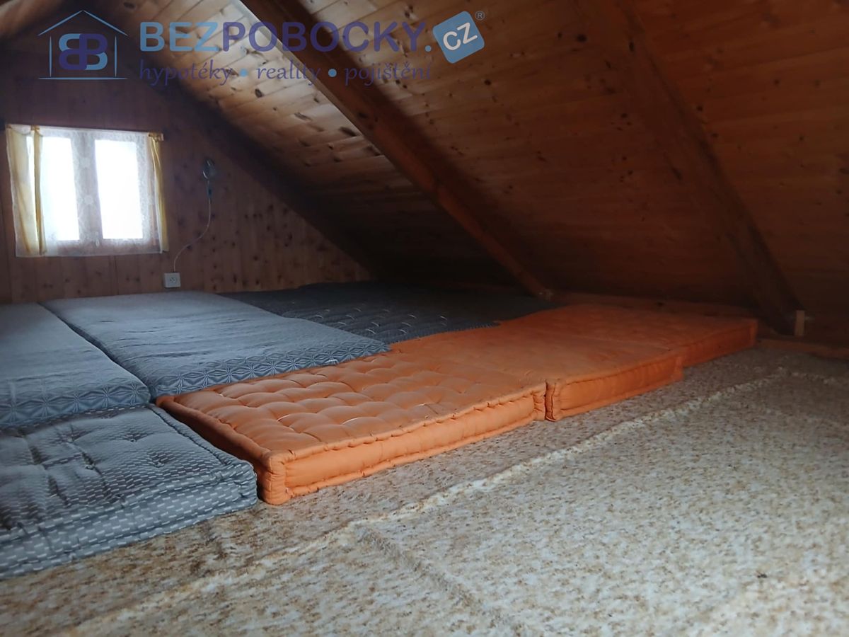 Prodej chaty 15 m², pozemek 22 m² – fotografie 5