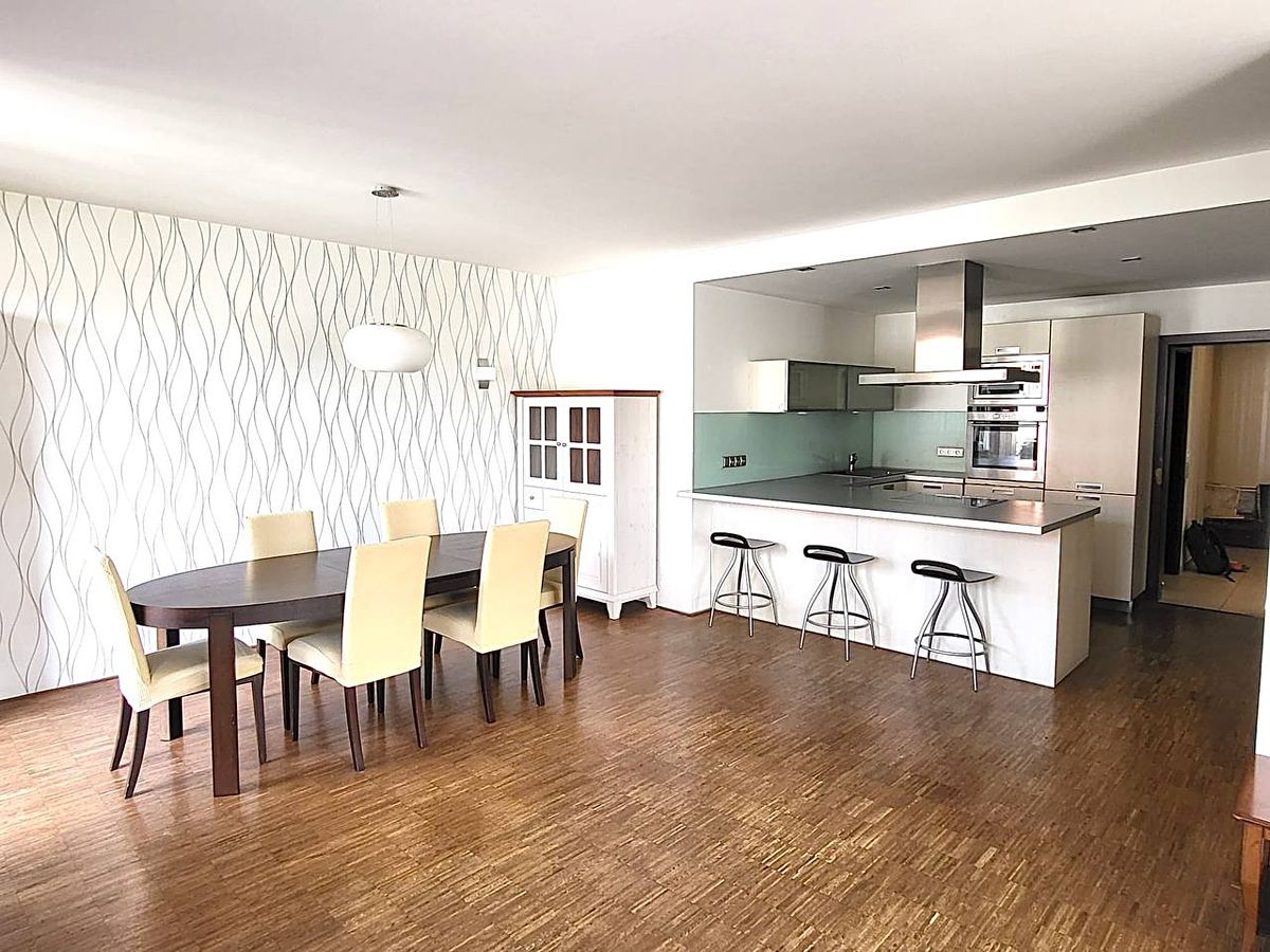 Pronájem bytu 3+kk 105 m²