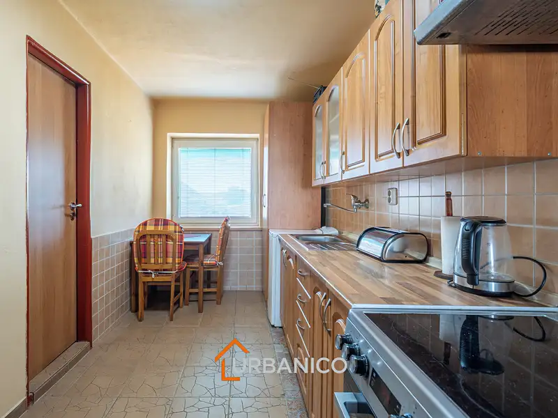 Prodej rodinného domu 100 m², pozemek 684 m², Počenice-Tetětice – náhled fotky 2