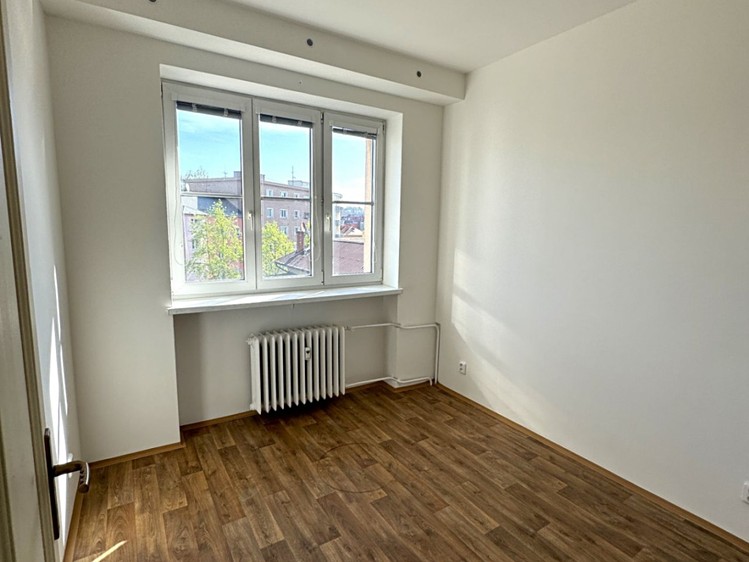 Квартира 3+1 в оренду, 80 м² (6 з 16)