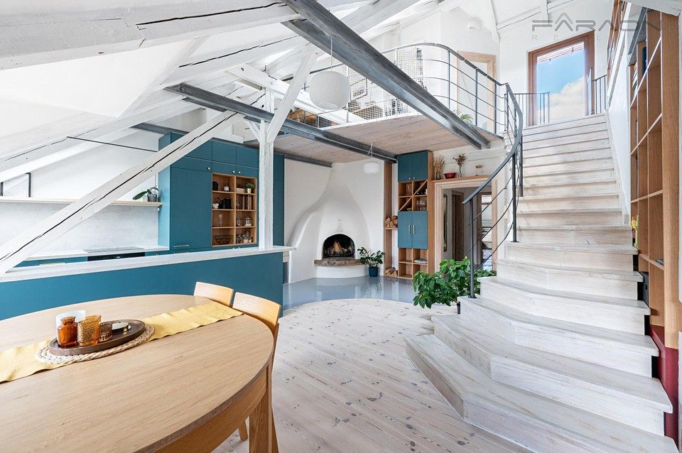 Pronájem bytu 4+kk 160 m²