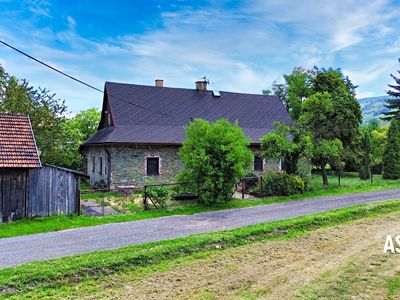 Prodej rodinného domu 159 m², pozemek 1783 m²