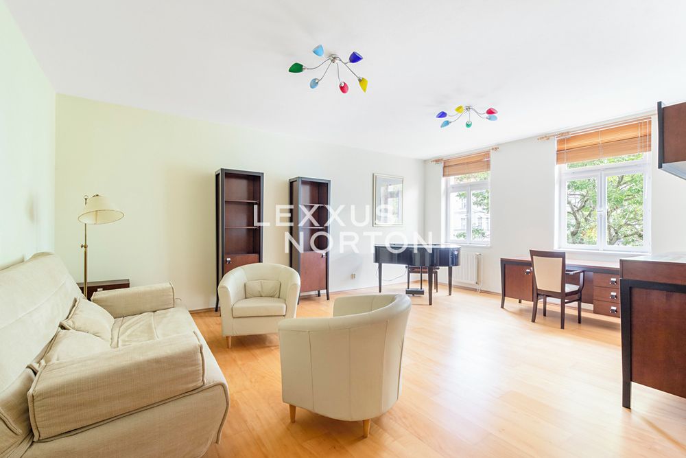 Pronájem bytu 3+kk 109 m²