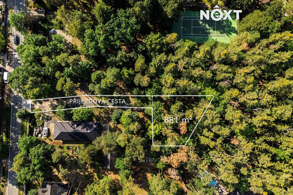 Prodej stavebního pozemku 881 m² – fotografie 2