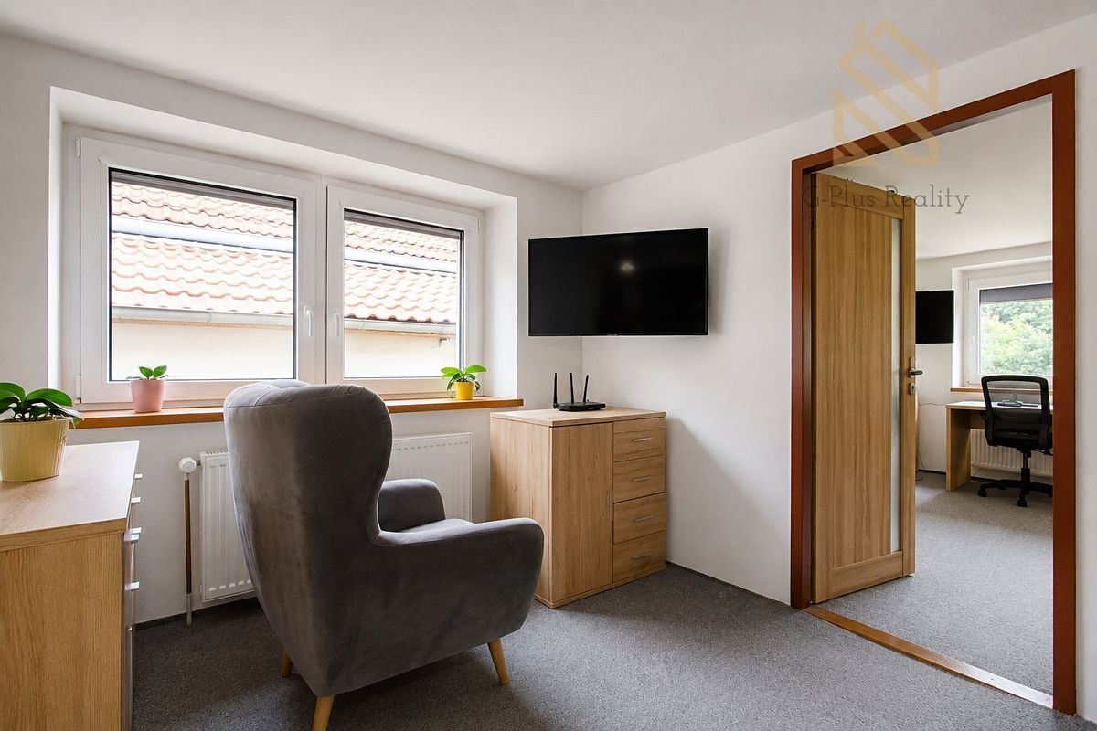 Prodej rodinného domu 66 m², pozemek 230 m² – fotografie 3