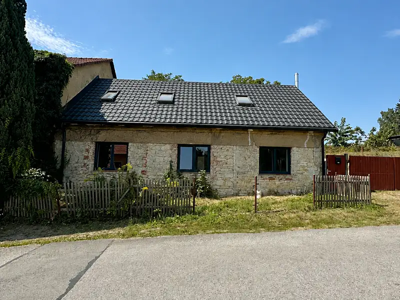 Prodej rodinného domu 160 m², pozemek 405 m², Kroučová – náhled fotky 1