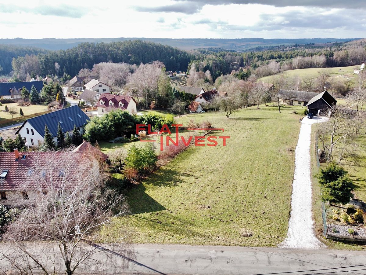 Prodej stavebního pozemku 1522 m² – fotografie 2