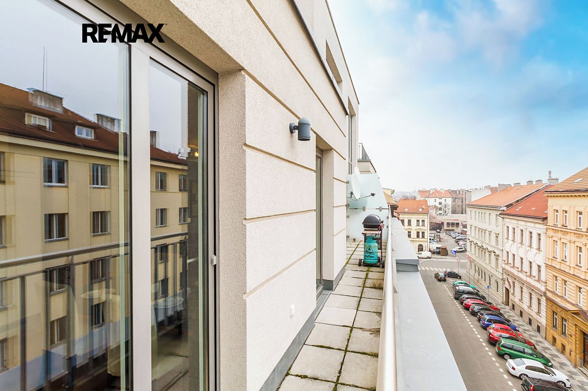 Pronájem bytu 5+kk 167 m²