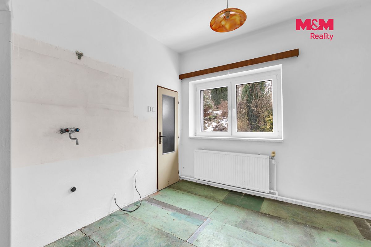 Prodej rodinného domu 155 m², pozemek 747 m² – fotografie 5