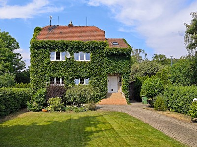 Prodej  rodinného domu 140 m², pozemek 2 634 m²