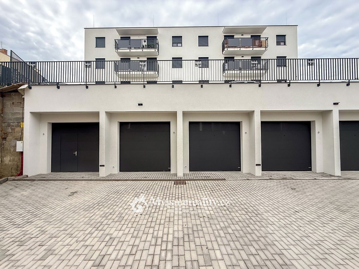 Pronájem garáže 20 m²