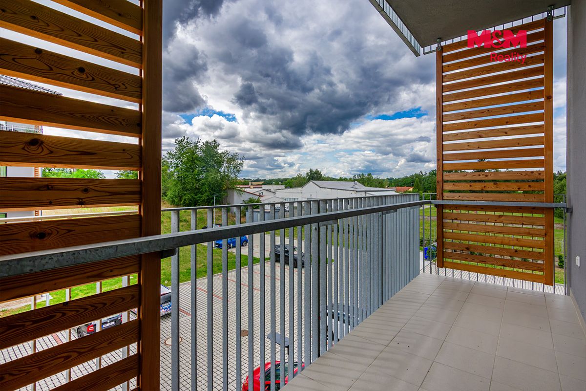 Pronájem bytu 3+kk 80 m² – fotografie 4