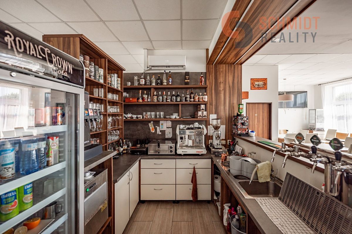 Pronájem obchodního prostoru 77 m², Břeclav – fotka 1 z 3