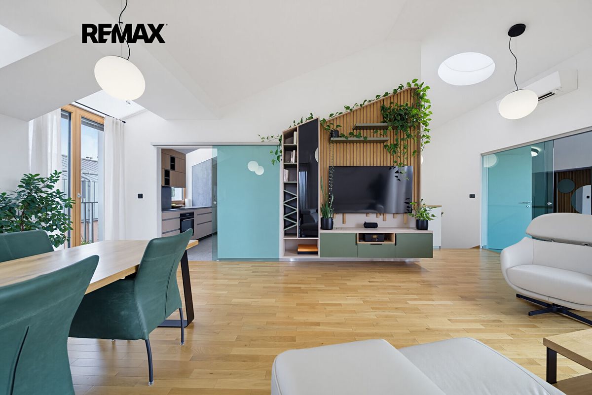 Prodej bytu 4+kk 138 m²