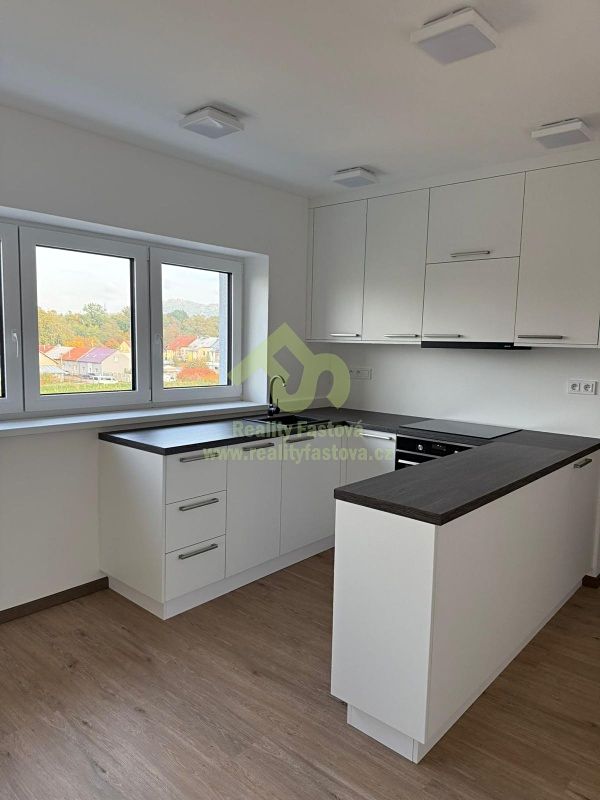 Pronájem bytu 2+kk 53 m²