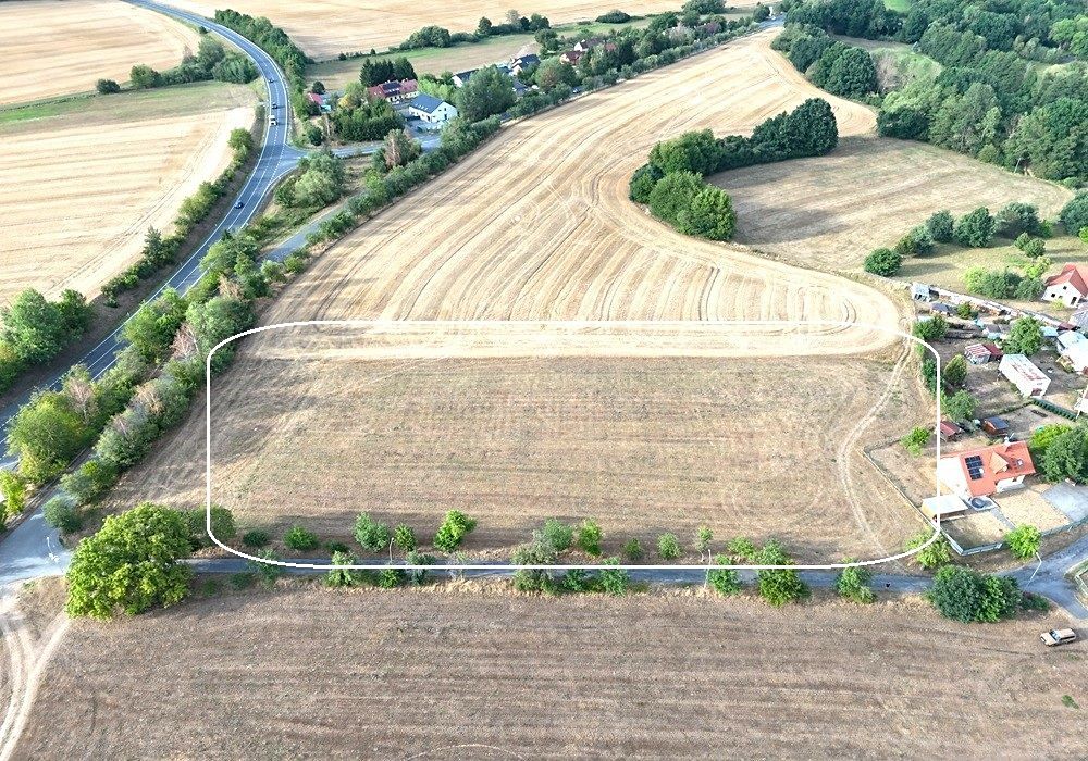 Prodej stavebního pozemku 9236 m² – fotografie 2