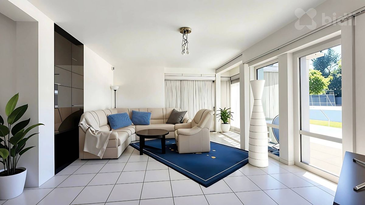 Prodej rodinného domu 330 m², pozemek 2026 m² – fotografie 4
