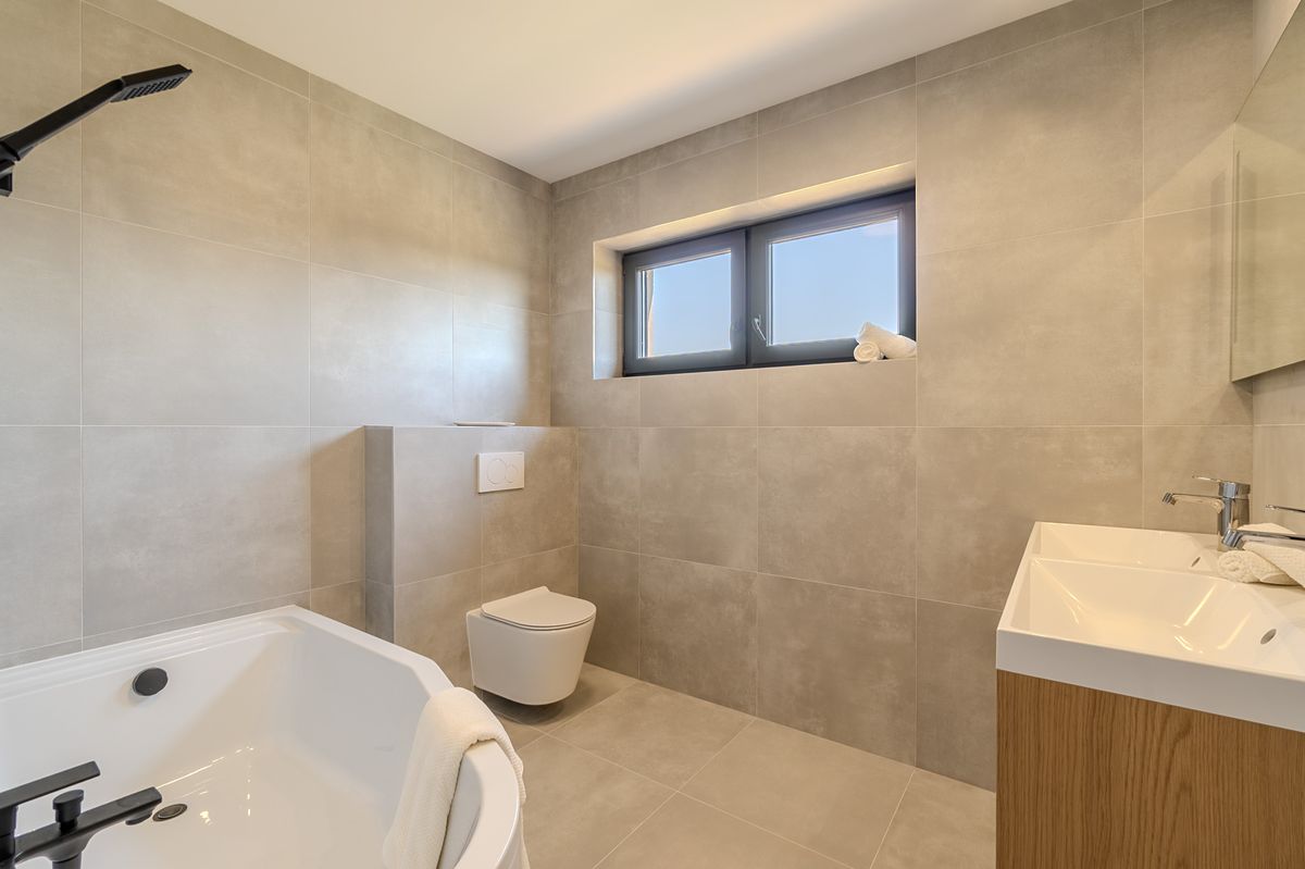 Prodej rodinného domu 115 m², pozemek 368 m² – fotografie 5