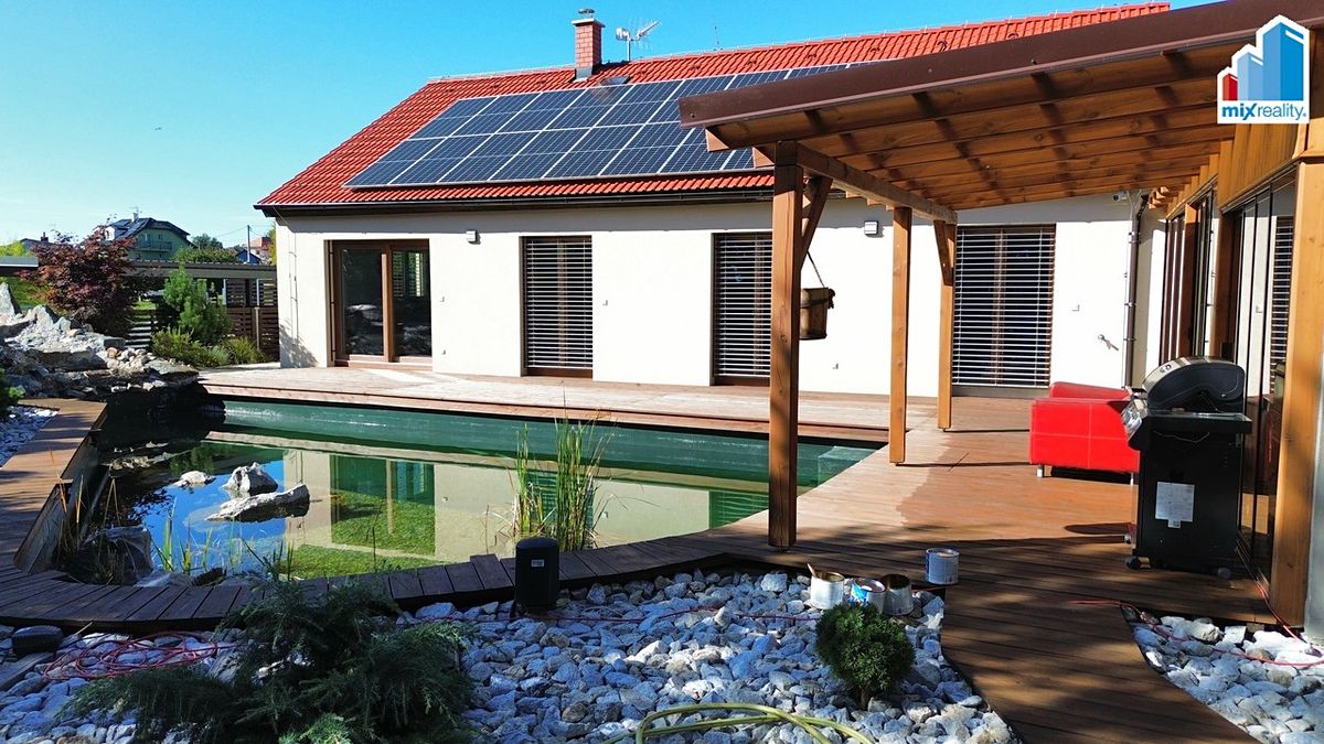 Prodej rodinného domu 115 m², pozemek 851 m²