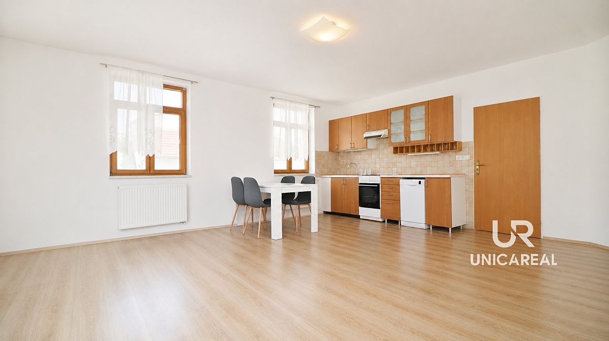 Pronájem bytu 3+kk 96 m²