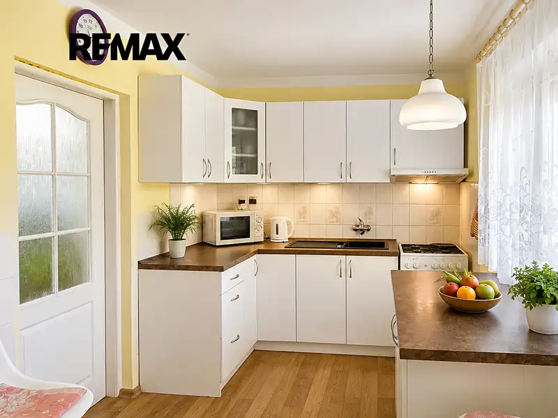 Prodej rodinného domu 107 m², pozemek 521 m², Peruc – náhled fotky 3