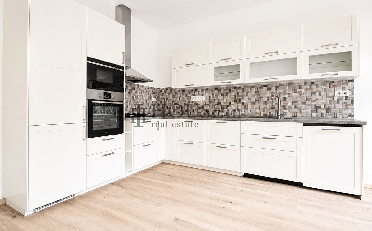 Pronájem bytu 2+kk 35 m²
