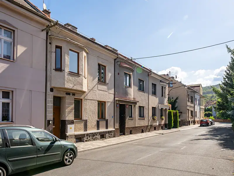 Prodej rodinného domu 150 m², pozemek 100 m², Trmice – náhled fotky 1