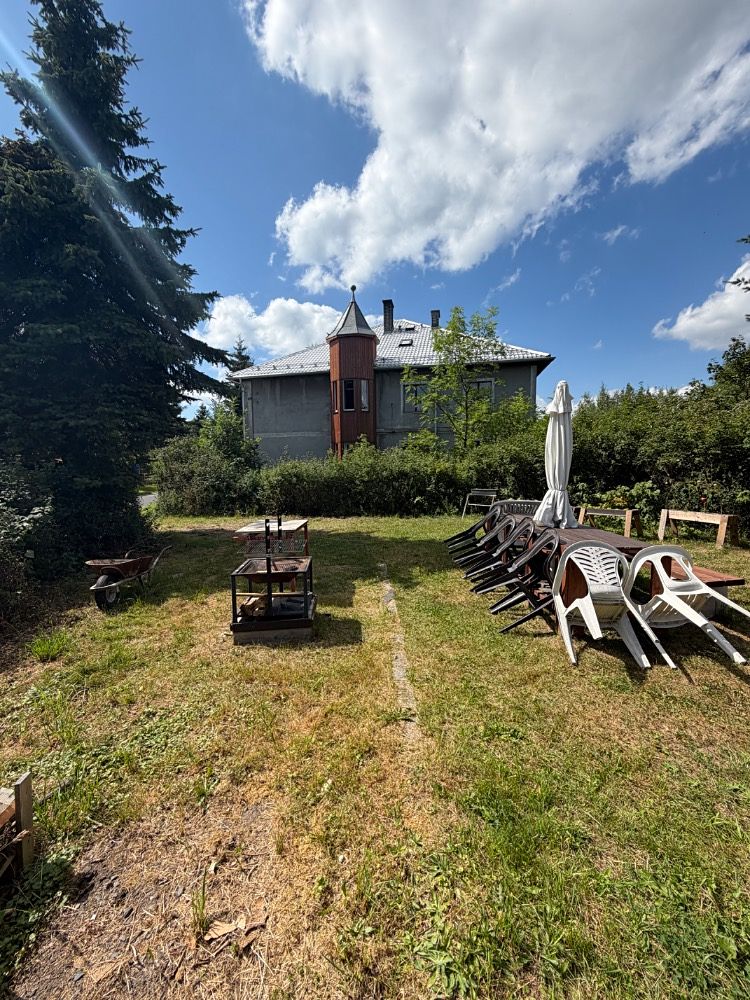 Prodej rodinného domu 600 m², pozemek 1601 m² – fotografie 2