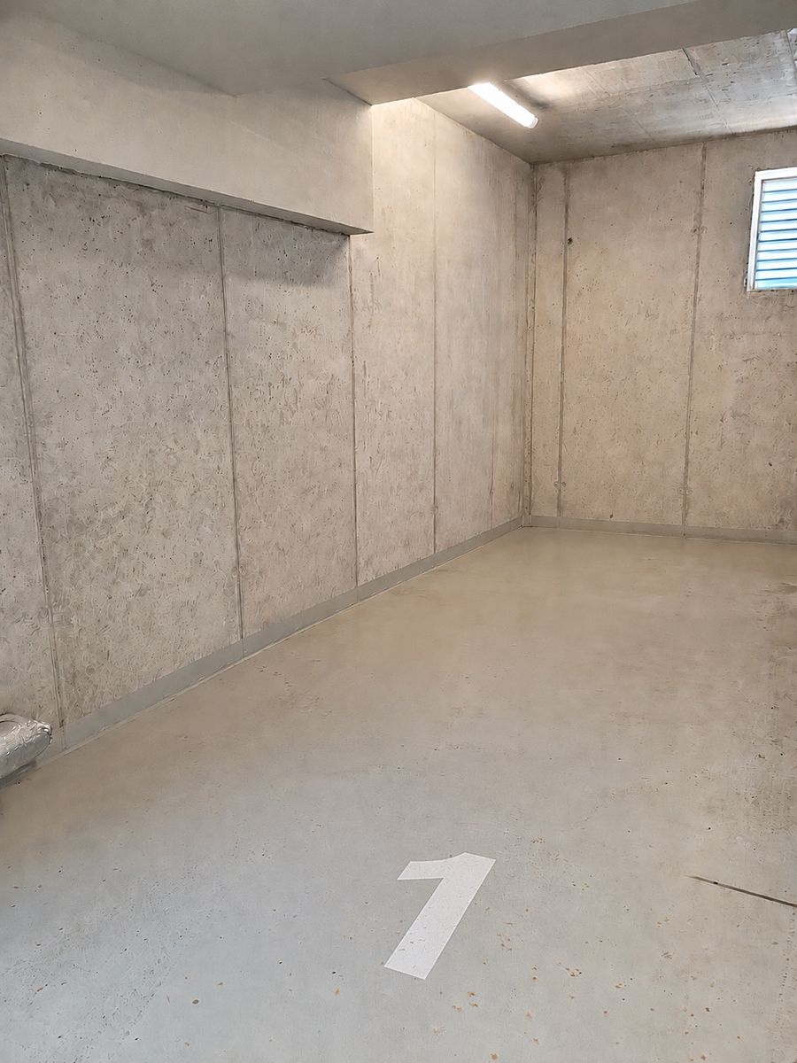 Prodej garáže 12 m² – fotografie 2