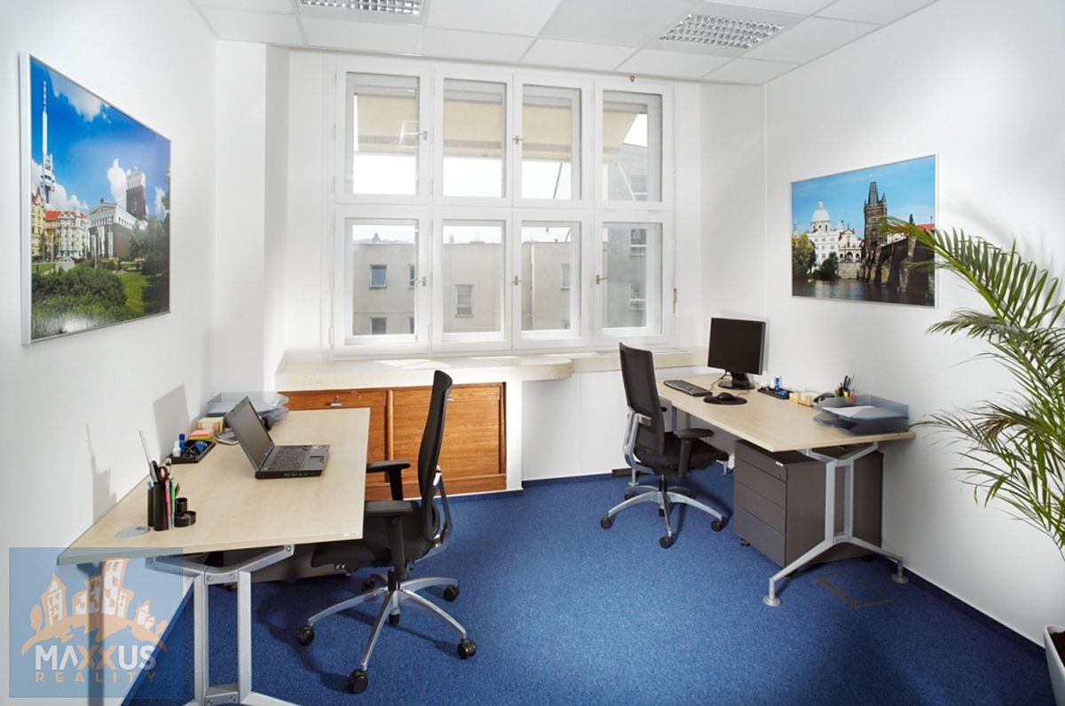 Pronájem kanceláře 12 m², Praha – fotka 1 z 3