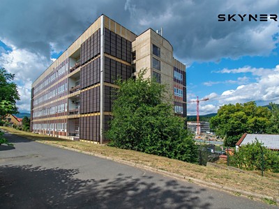 Pronájem výrobní haly, prostoru 377 m²