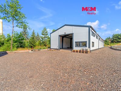 Pronájem výrobní haly, prostoru 225 m²