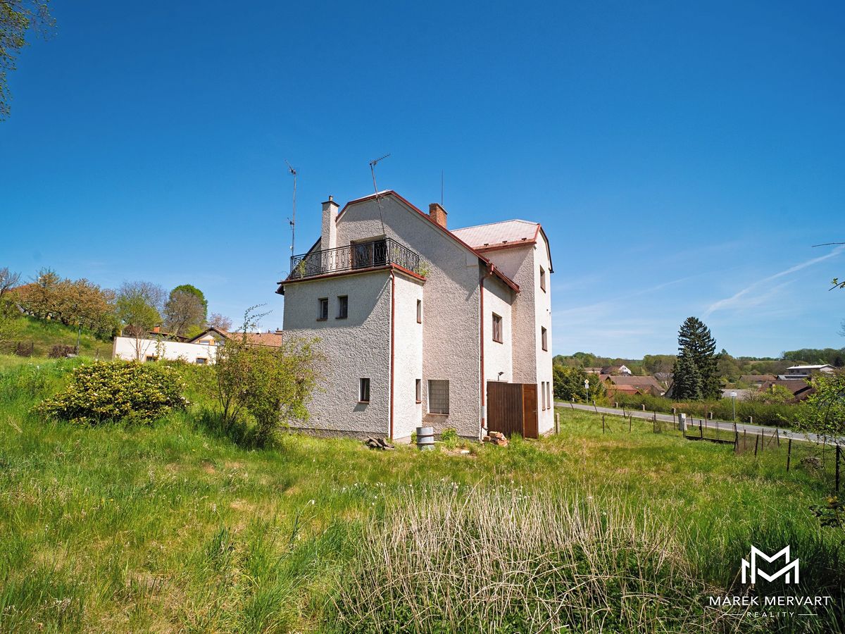 Prodej rodinného domu 400 m², pozemek 3196 m² – fotografie 5
