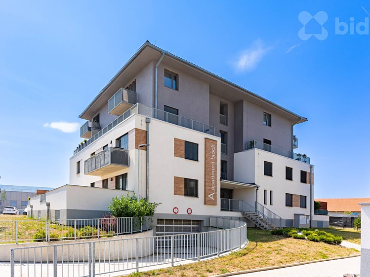 Квартира 3+kk на продаж, 71 м² (17 з 18)