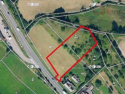 Prodej stavebního pozemku 3070 m²