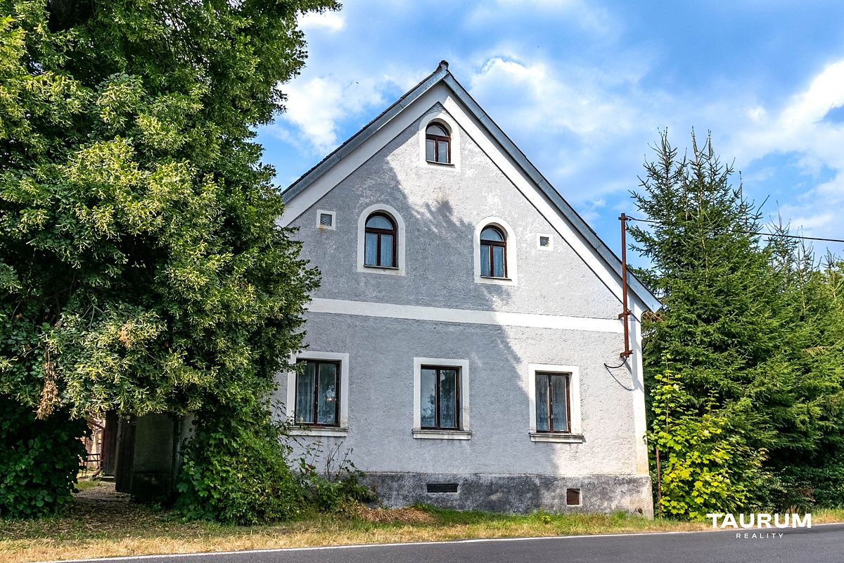 Prodej zemědělské usedlosti 146 m², pozemek 4654 m²