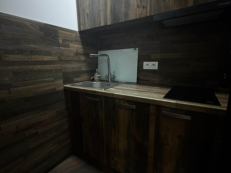 Prodej komerčního prostoru, 58 m² (9 z 11)