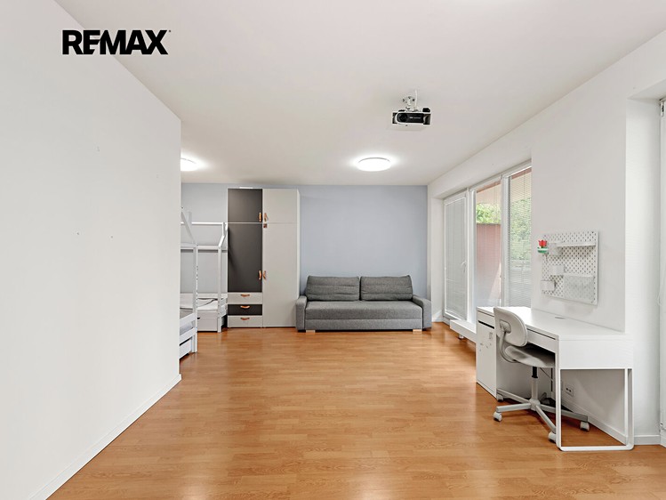 Wohnung 1+kk zum Kauf, 38 m² (6 von 23)