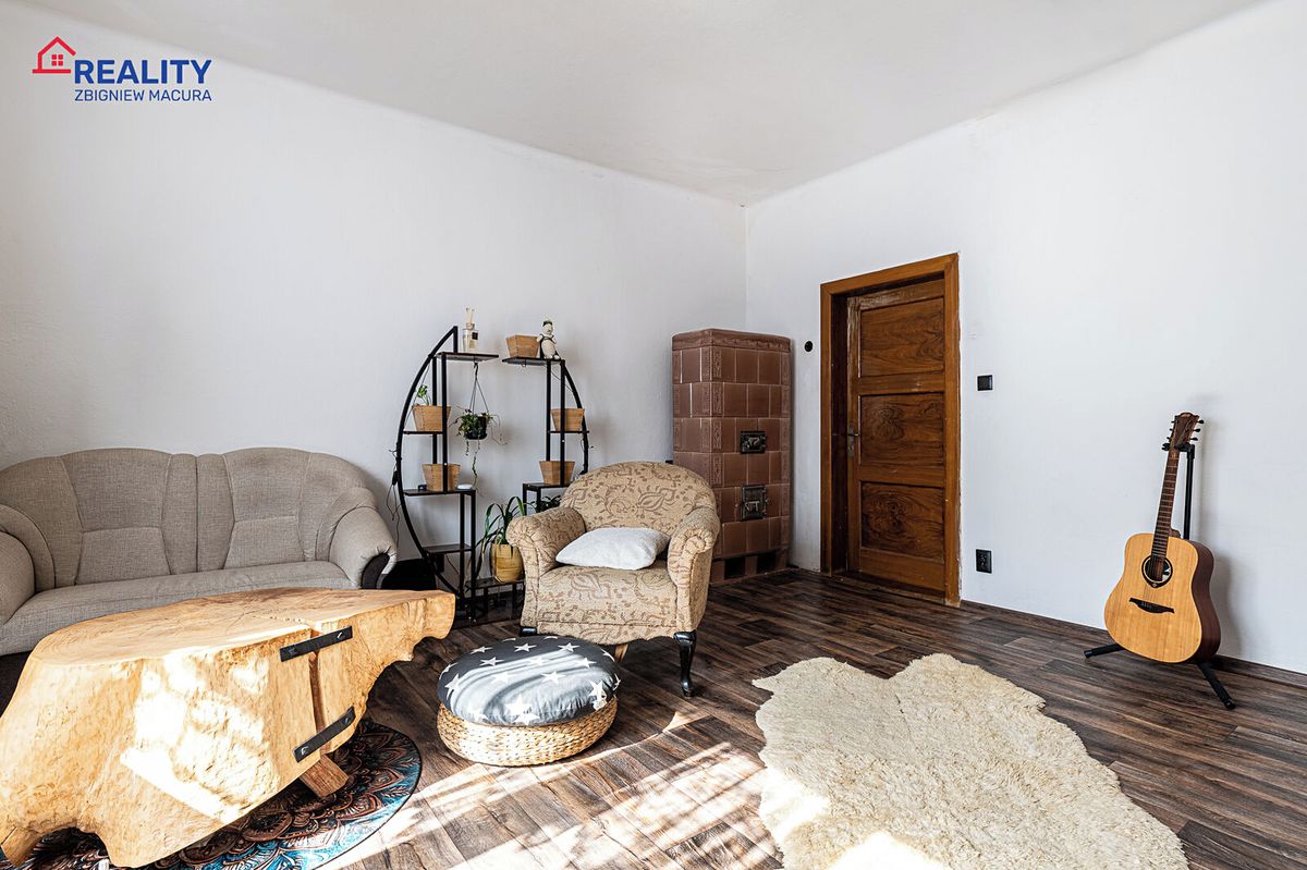 Prodej rodinného domu 210 m², pozemek 8784 m² – fotografie 3