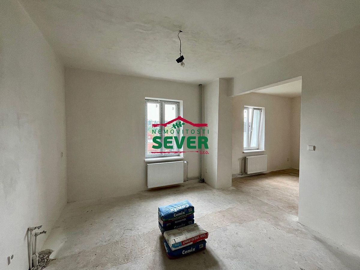 Prodej rodinného domu 158 m², pozemek 523 m² – fotografie 3
