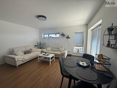 Pronájem bytu 3+kk 89 m²