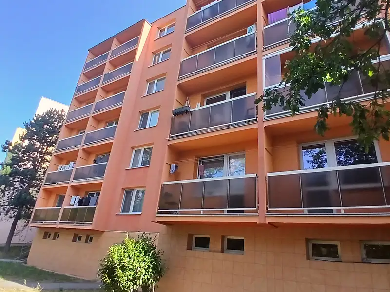 Prodej bytu 3+1 69 m², Adamov – náhled fotky 2