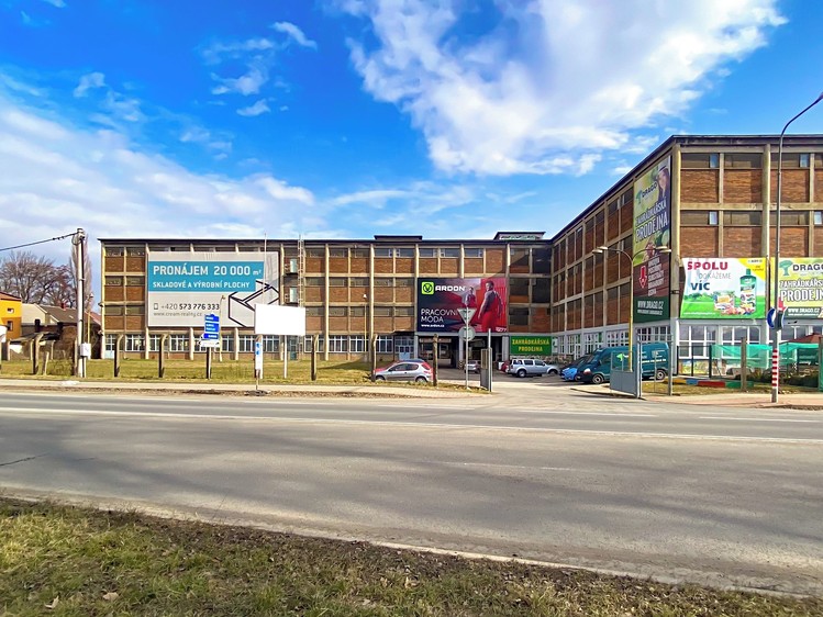 Gewerbefläche zur Miete, 100 m² (1 von 3)