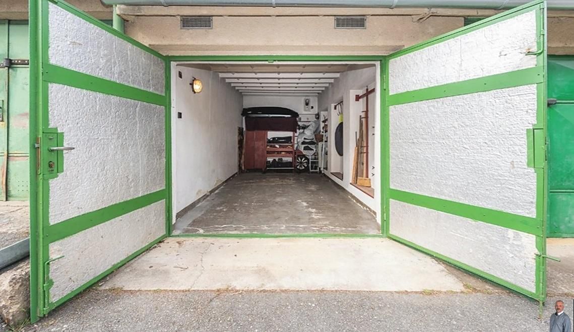 Pronájem garáže 18 m² – fotografie 2