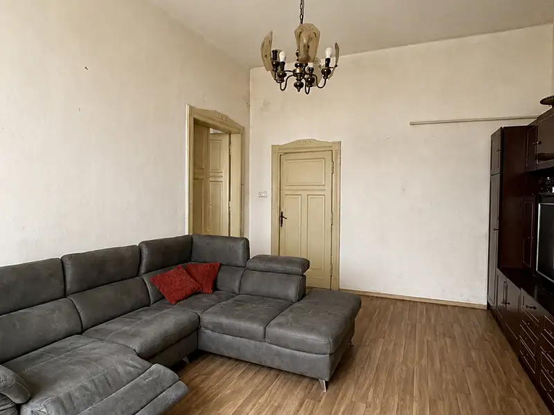 Prodej bytu 3+1 85 m², Cheb – náhled fotky 1
