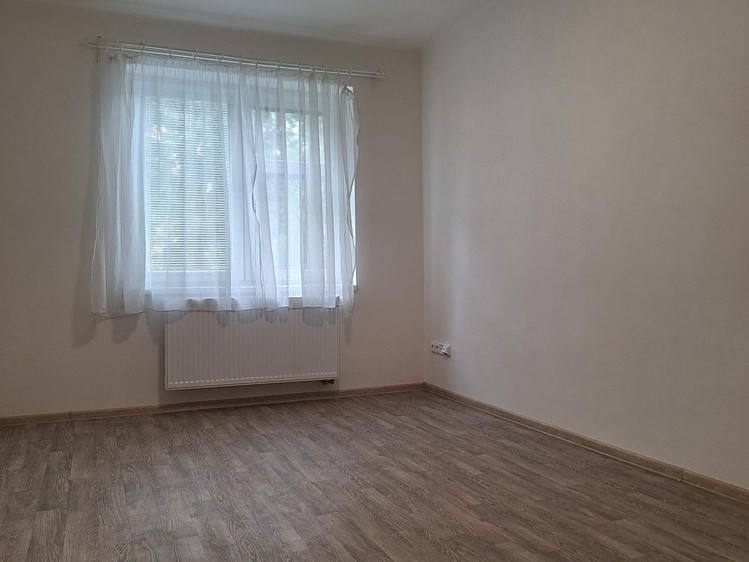 Квартира 3+1 в оренду, 72 м² (5 з 16)